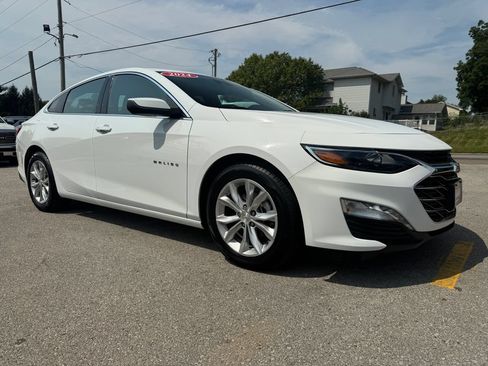 Used 2024 Chevrolet Malibu LT FWD image 3