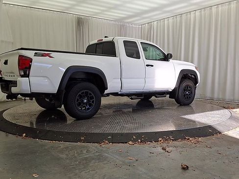 Certified 2021 Toyota Tacoma SR image 7