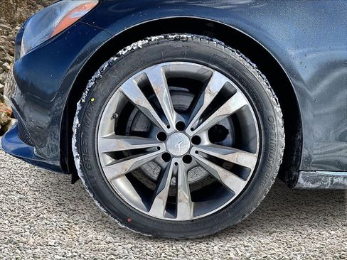 Used 2016 Mercedes-Benz C 300 Sedan image 8