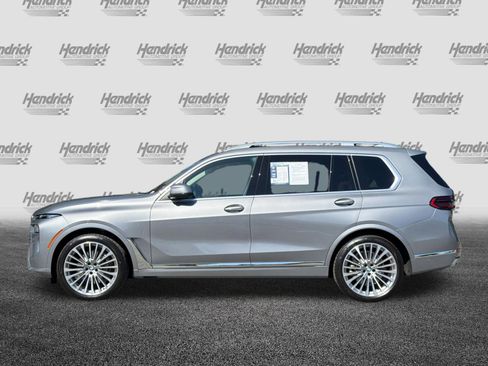 Used 2026 BMW X7 xDrive40i AWD/4WD image 8