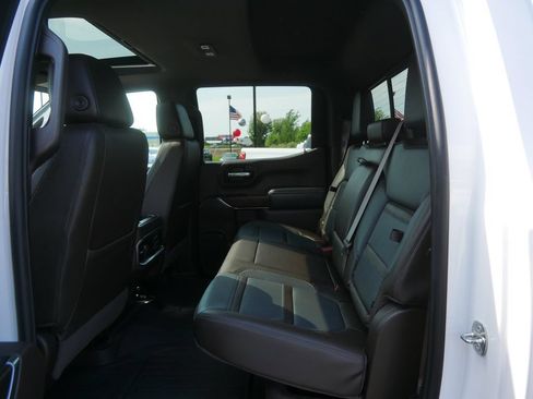Used 2019 GMC Sierra 1500 Denali w/ Denali Ultimate Package AWD/4WD image 24