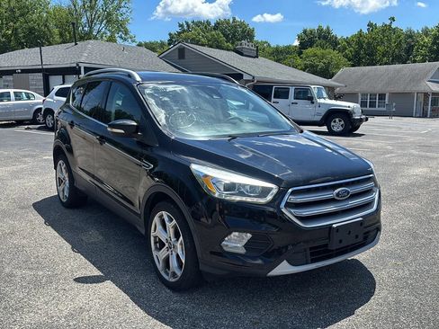 Used 2017 Ford Escape Titanium w/ Canadian Touring Package AWD/4WD image 7