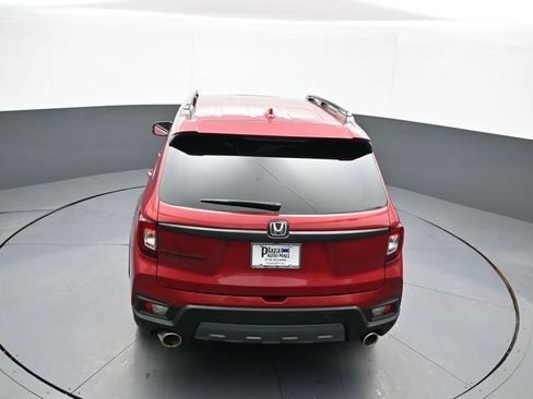 Certified 2023 Honda Passport TrailSport image 39