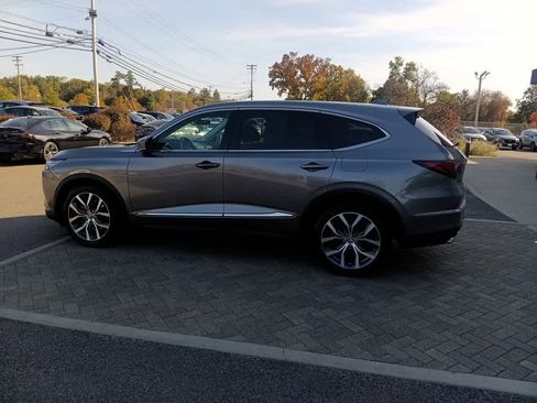 Used 2023 Acura MDX SH-AWD w/ Technology Package image 3