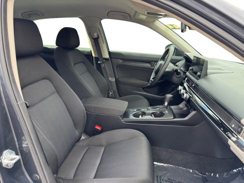 Used 2025 Honda Civic LX image 15