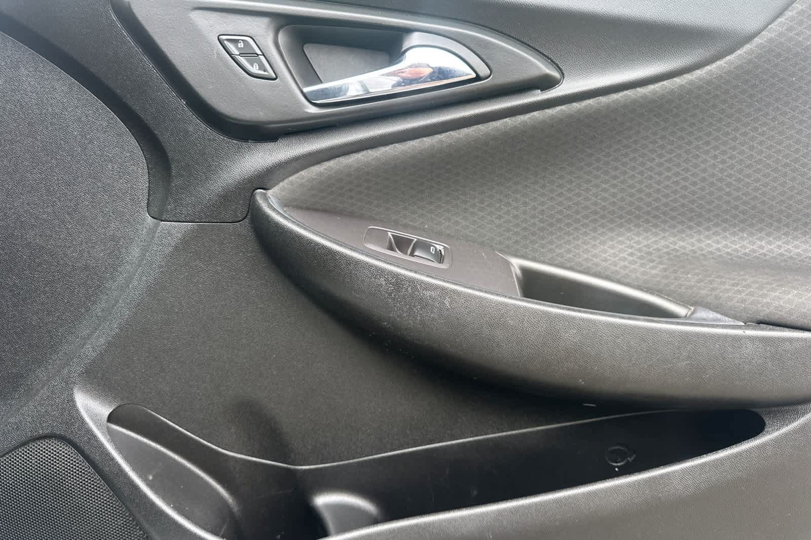 Used 2020 Chevrolet Malibu LT FWD image 18