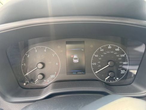 Used 2025 Toyota Corolla LE FWD image 33