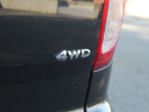 Used 2013 Ford Explorer XLT image 43