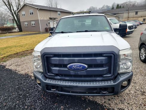 Used 2016 Ford F250 XL w/ Power Equipment Group image 5
