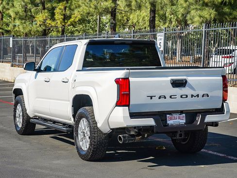 Used 2024 Toyota Tacoma SR5 image 5