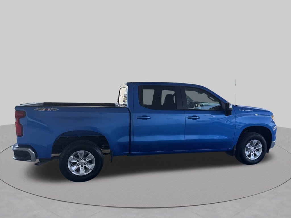 Used 2025 Chevrolet Silverado 1500 LT AWD/4WD image 10