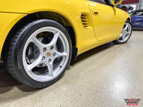 Used 2003 Porsche Boxster RWD image 42