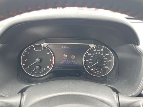 Used 2023 Nissan Altima 2.5 SR AWD/4WD image 12
