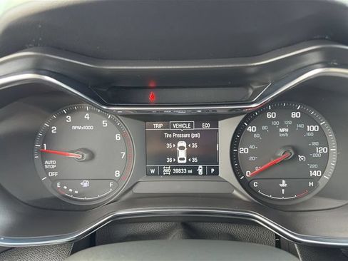 Used 2023 Chevrolet TrailBlazer LT w/ Convenience Package AWD/4WD image 24