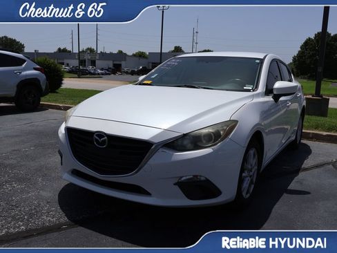 Used 2016 MAZDA MAZDA3 i Sport w/ Preferred Equipment Package FWD image 10