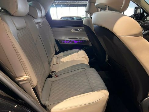 Used 2024 Genesis GV70 3.5T Sport w/ Sport Advanced Package image 13