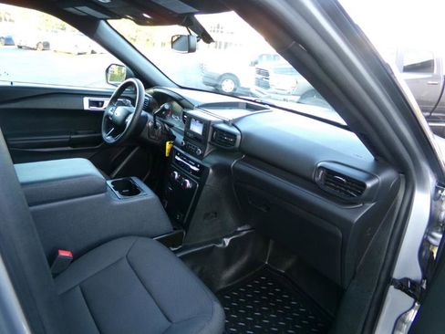 Used 2020 Ford Explorer 4WD Police Interceptor image 36