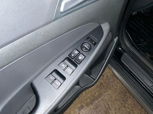 Used 2017 Hyundai Tucson Sport w/ Cargo Package image 13