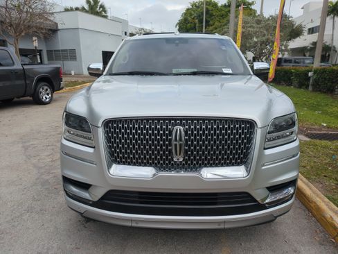 Used 2018 Lincoln Navigator Black Label w/ Cargo Package image 3
