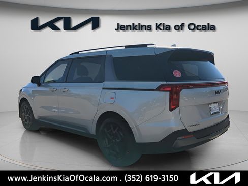 New 2026 Kia Carnival SX image 5