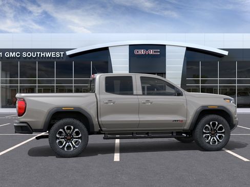 New 2026 GMC Canyon AT4 w/ Technology Plus Package AWD/4WD image 5