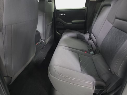 New 2027 Nissan Frontier SV w/ SV Convenience Package RWD image 13