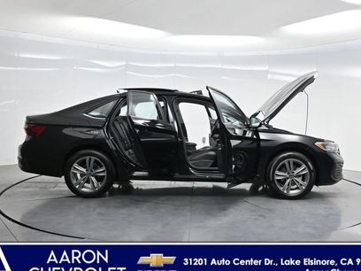 Used 2024 Volkswagen Jetta SE