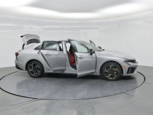 New 2026 Kia K5 GT-Line FWD image 3