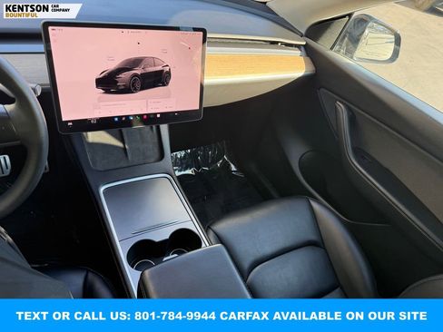 Used 2022 Tesla Model Y Performance image 20
