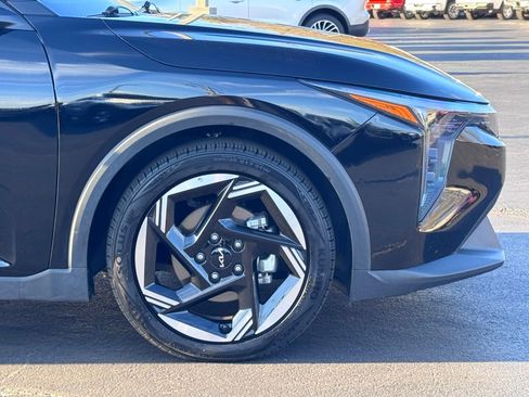 Used 2025 Kia K4 EX image 39