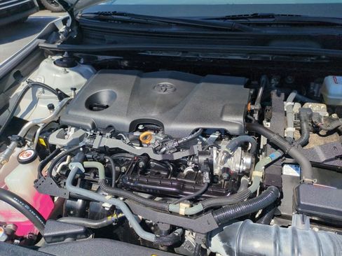 Used 2022 Toyota Camry LE w/ Audio Upgrade Package image 22