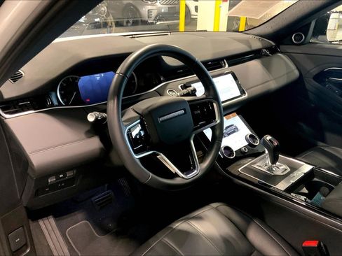Certified 2023 Land Rover Range Rover Evoque SE AWD/4WD image 17