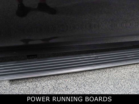 Used 2023 Ford Expedition Max Limited image 12