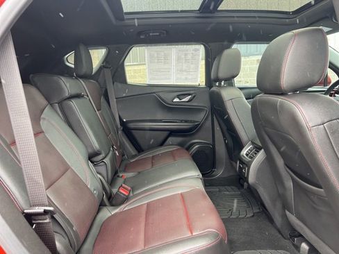Used 2021 Chevrolet Blazer RS w/ Enhanced Convenience Package image 14