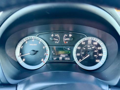 Used 2015 Nissan Sentra SV image 21