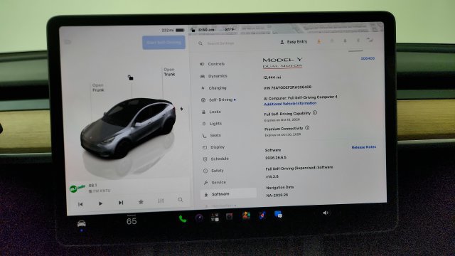 Used 2024 Tesla Model Y Performance AWD/4WD image 54