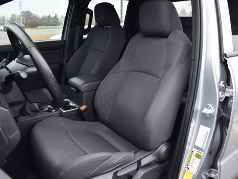 Used 2024 Toyota Tacoma SR image 25