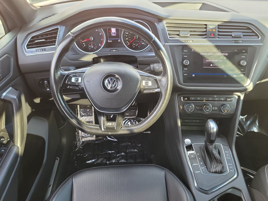 Used 2021 Volkswagen Tiguan SE R-Line FWD image 4