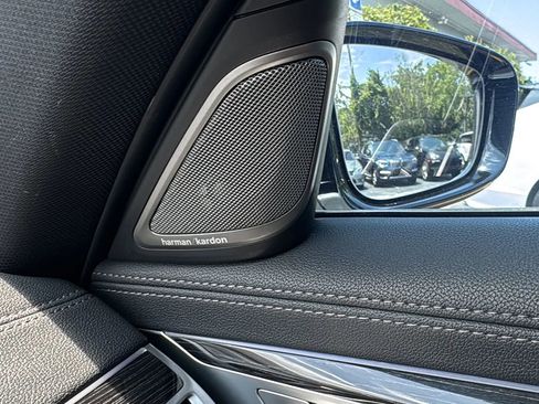 Used 2019 BMW 740i w/ M Sport Package RWD image 54