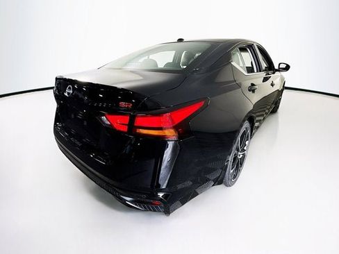 New 2025 Nissan Altima 2.5 SR image 5