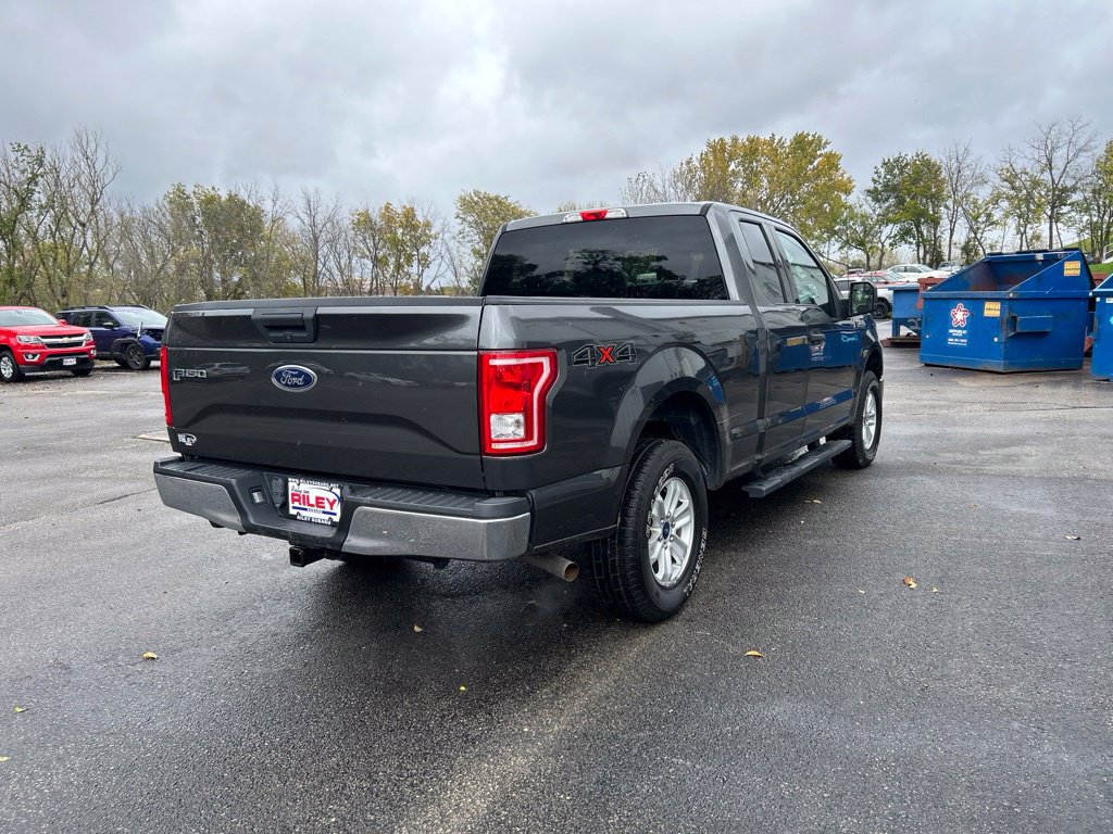 Used 2017 Ford F150 XLT w/ Trailer Tow Package AWD/4WD image 8