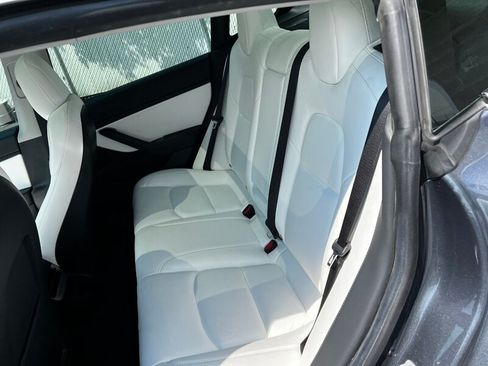Used 2020 Tesla Model 3 Performance AWD/4WD image 19