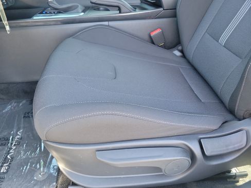 Certified 2026 Hyundai Elantra SE w/ Cargo Package FWD image 20