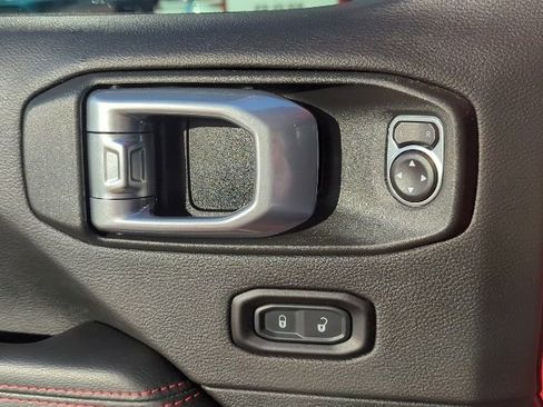 Used 2020 Jeep Gladiator Rubicon image 19