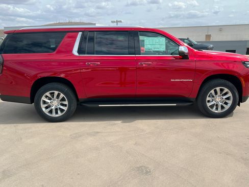 New 2026 Chevrolet Suburban Premier AWD/4WD image 7
