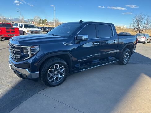 Used 2023 GMC Sierra 1500 SLT w/ SLT Premium Package image 29
