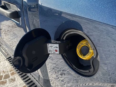 Used 2018 Ford F150 XLT image 27