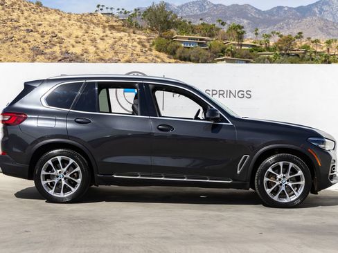 Used 2023 BMW X5 xDrive40i AWD/4WD image 6