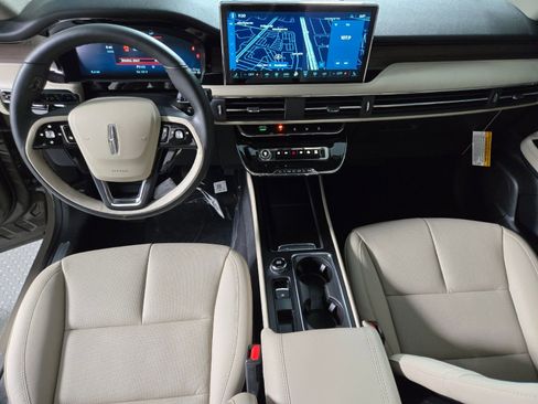 New 2026 Lincoln Corsair Grand Touring image 15
