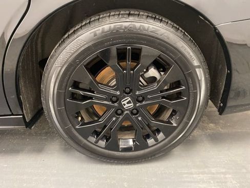 Used 2025 Honda Odyssey Sport-L image 30